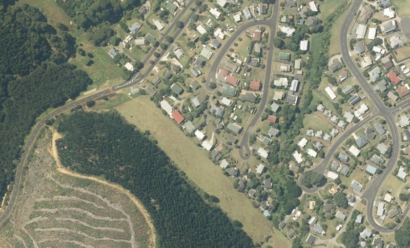 117 Titiro Place, Onemana, Whangamatā - Carousel 1