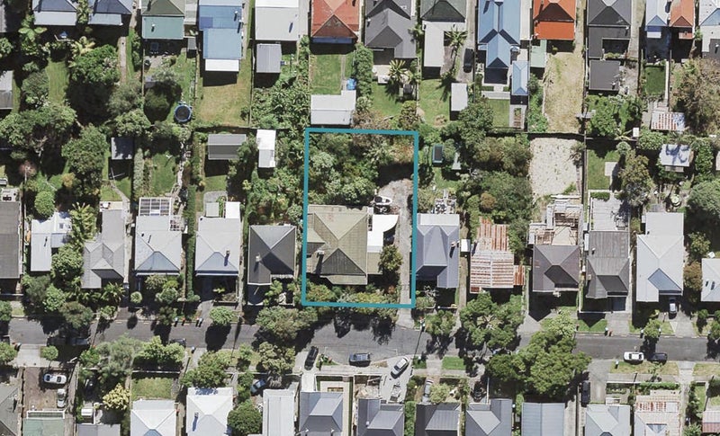 57 First Avenue, Kingsland, Auckland - Carousel 1
