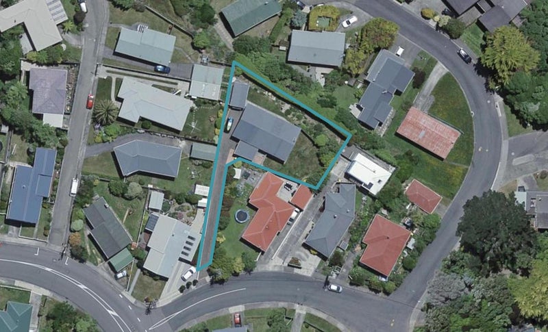 3 Jay Street, Paparangi, Wellington - Carousel 1