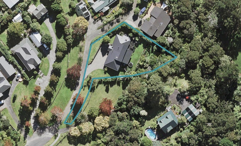 7 Manon Crescent, Greenhithe, Auckland - Carousel 1