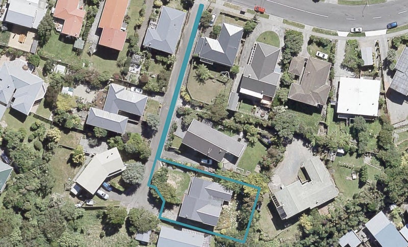 43 Oakleigh Street, Maungaraki, Lower Hutt - Carousel 1