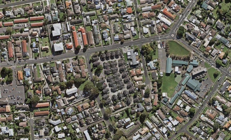 62/8 Landscape Road, Papatoetoe, Auckland - Carousel 1