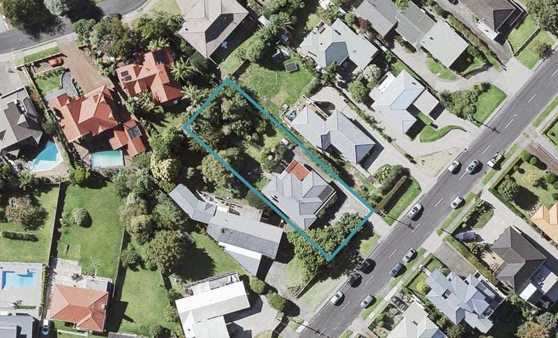 40 Mellons Bay Road, Mellons Bay, Auckland - Carousel 1
