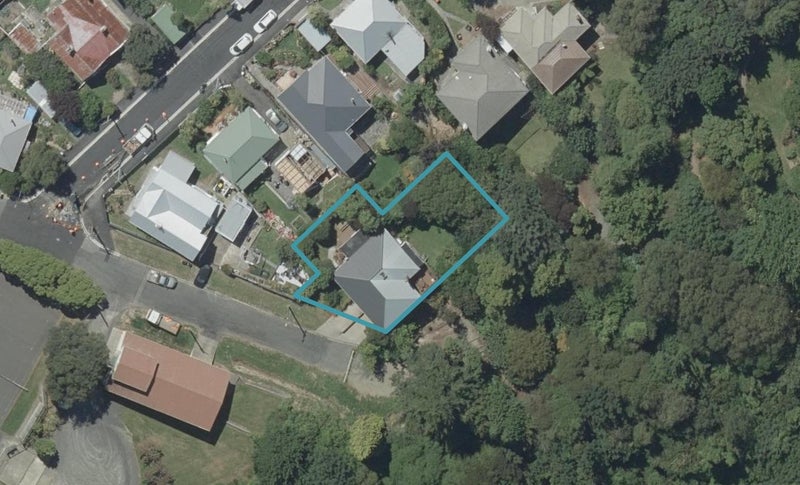 129 Opoho Road, Opoho, Dunedin - Carousel 1