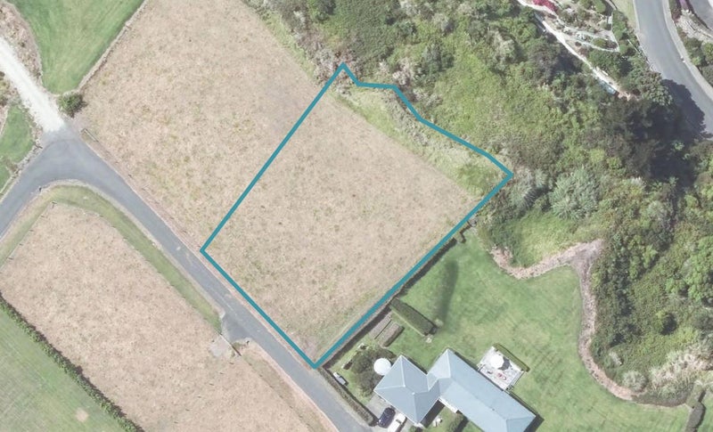 11D Browns Rise, Māhia - Carousel 1