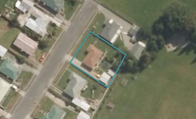 8 McConnell Street, Mataura, Mataura - Carousel 1