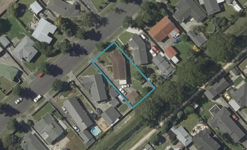 99 Apollo Parade, Milson, Palmerston North - Carousel 1
