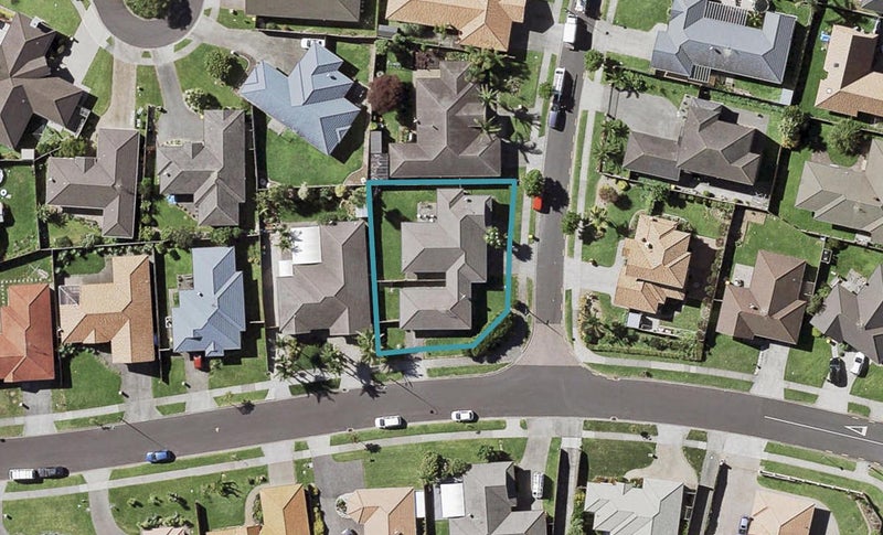 12 Ballybay Road, East Tamaki, Auckland - Carousel 1
