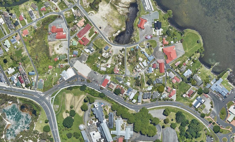 12 Kiharoa Street, Ohinemutu, Rotorua - Carousel 1