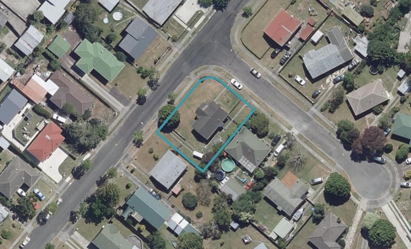 1 Breidis Place, Chartwell, Hamilton - Carousel 1