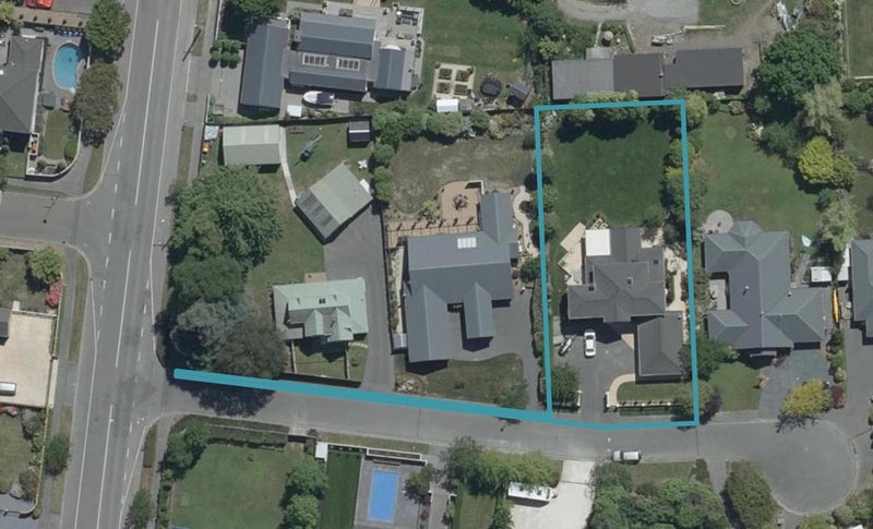 5 Haddon Lane, Harewood, Christchurch - Carousel 1