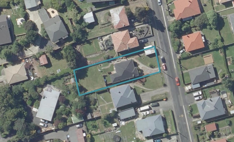 18 Exeter Street, Abbotsford, Dunedin - Carousel 1