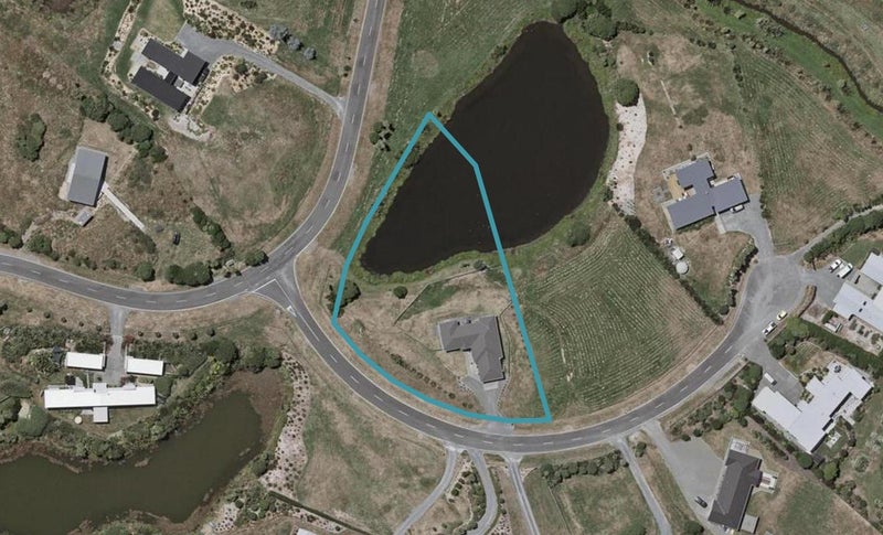 7 Pairuku Lane, Peka Peka, Waikanae - Carousel 1