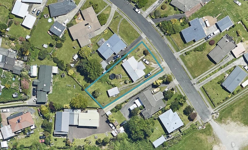 17 Deborah Place, Mangakakahi, Rotorua - Carousel 1