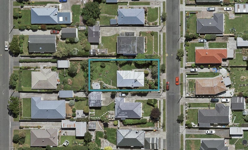 30 Kowhai Avenue, Hargest, Invercargill - Carousel 1