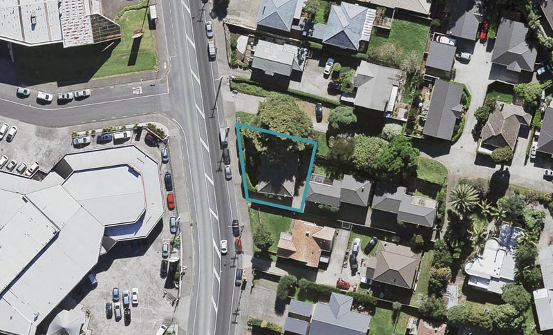 896 Mount Eden Road, Three Kings, Auckland - Carousel 1