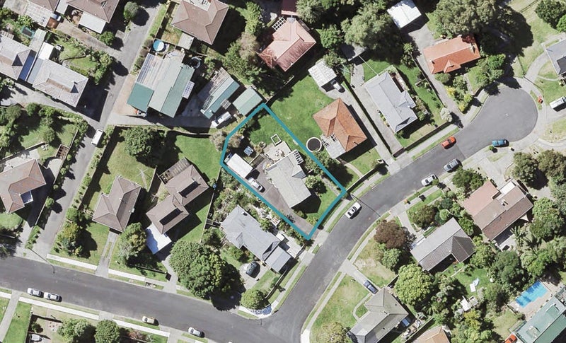 3 Mistletoe Place, Browns Bay, Auckland - Carousel 1