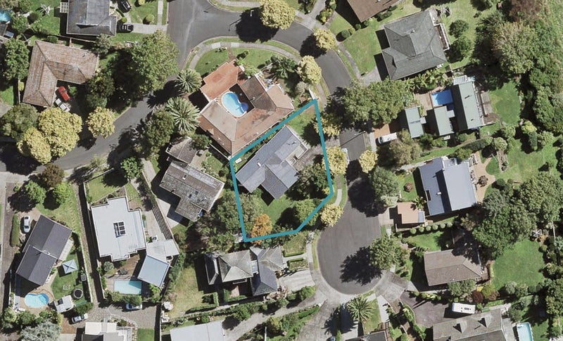 3 Alderton Place, Opaheke, Papakura - Carousel 1