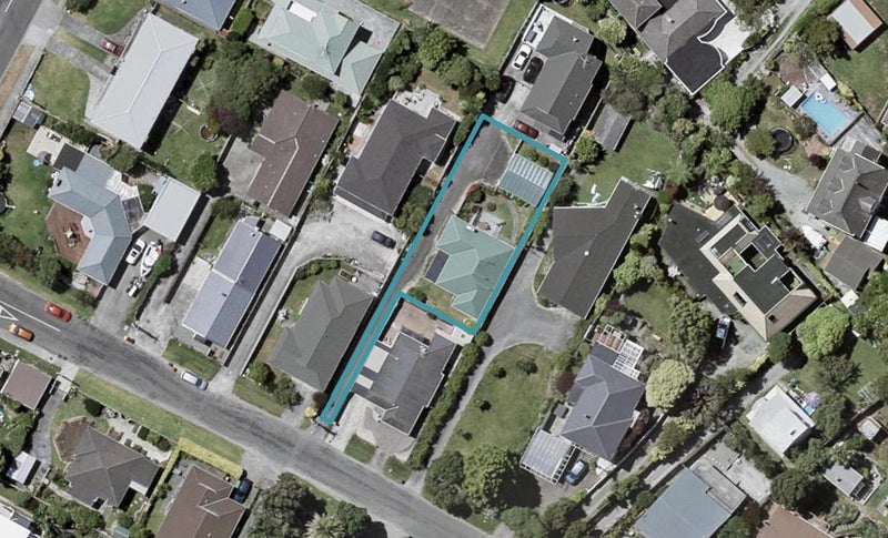 7 Nathan Avenue, Paraparaumu Beach, Paraparaumu - Carousel 1