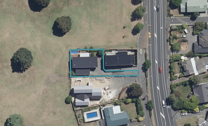 775A River Road, Chartwell, Hamilton - Carousel 1