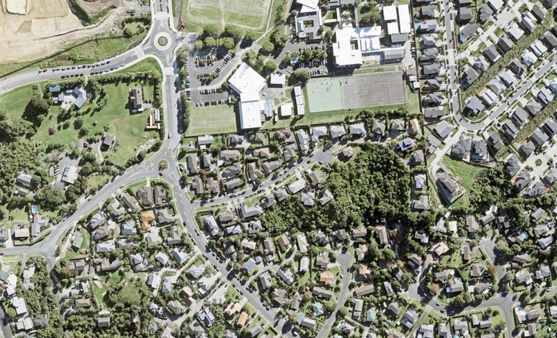22 Coventry Way, Long Bay, Auckland - Carousel 1