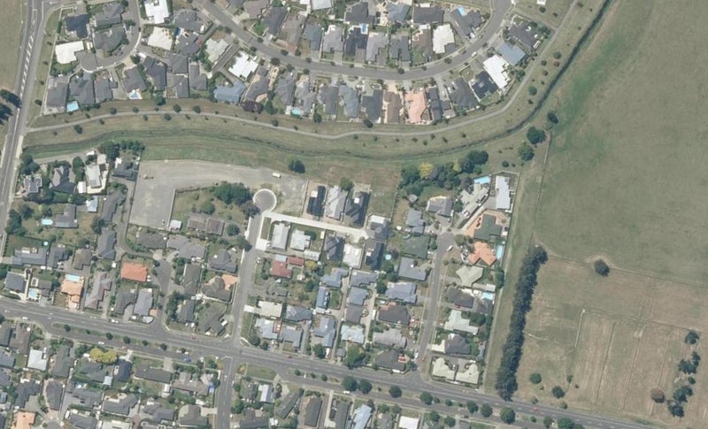 22 West Place, Greenmeadows, Napier - Carousel 1