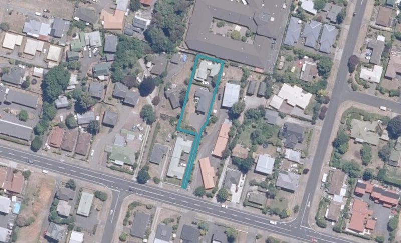 2/138 Te Heuheu Street, Taupo, Taupō - Carousel 1