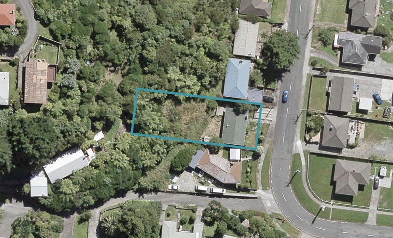 31 Logie Street, Stokes Valley, Lower Hutt - Carousel 1