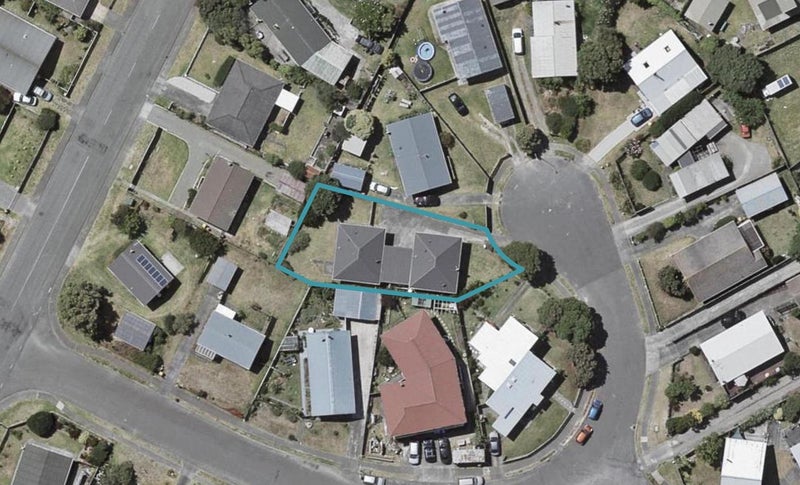 10 Simcox Street, Otaki Beach, Otaki - Carousel 1