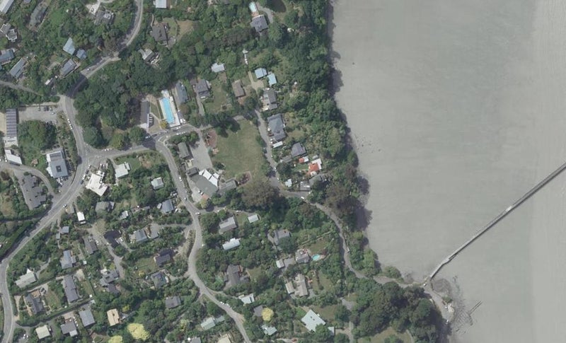 23 Cresswell Avenue, Governors Bay, Lyttelton - Carousel 1