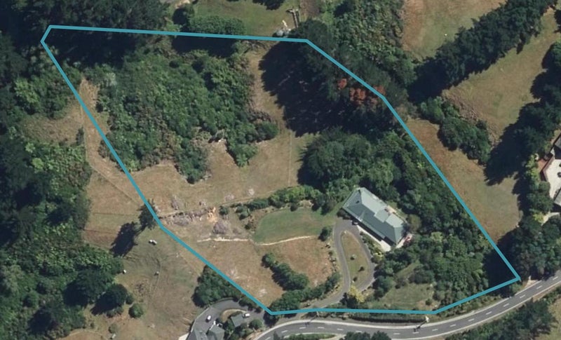37 Cottle Park Drive, Normandale, Lower Hutt - Carousel 1