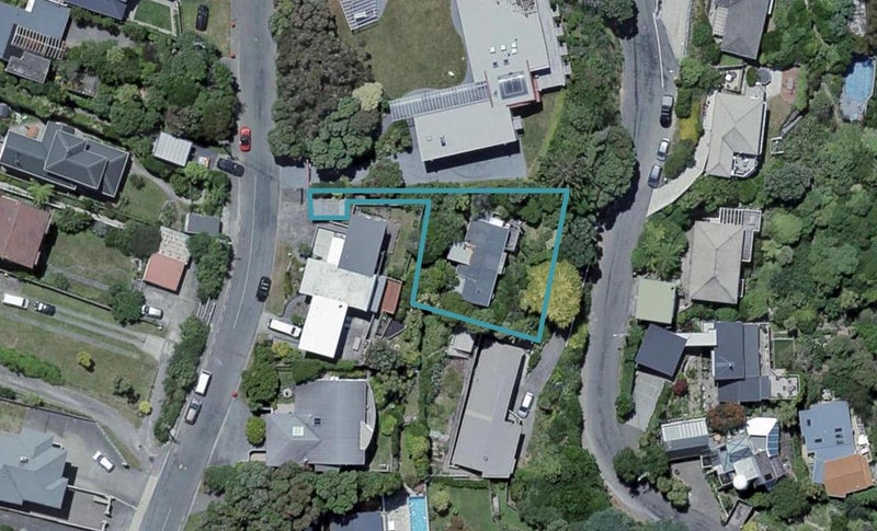 96 Seatoun Heights Road, Seatoun, Wellington - Carousel 1
