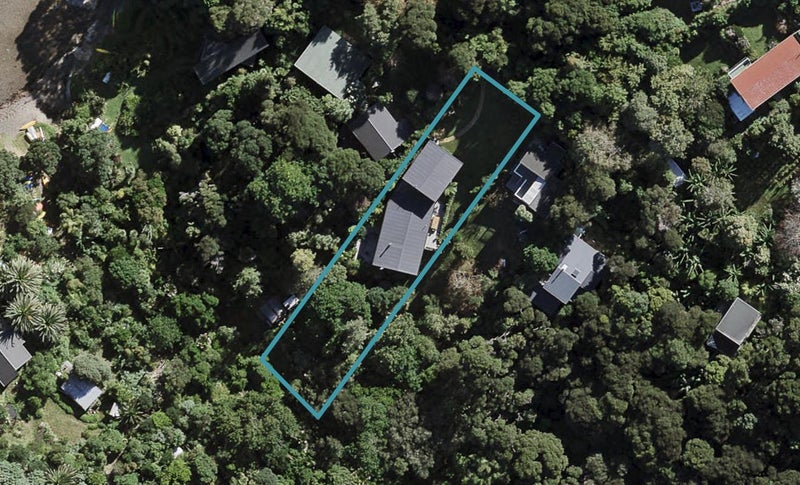 7 Te Aroha Avenue, Oneroa, Waiheke Island - Carousel 1