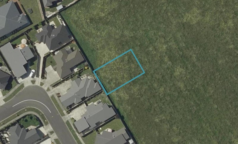 25 Pokerekere Crescent, KELVIN GROVE, PALMERSTON NORTH - Carousel 1