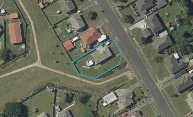 54 Clyde Crescent, Roslyn, Palmerston North - Carousel 1