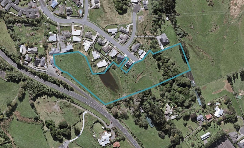 89 Junction Road, HIGHLANDS PARK, NEW PLYMOUTH - Carousel 1