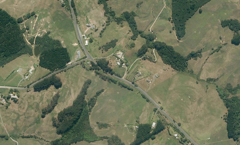 1686 Kaipara Coast Highway, Warkworth - Carousel 1