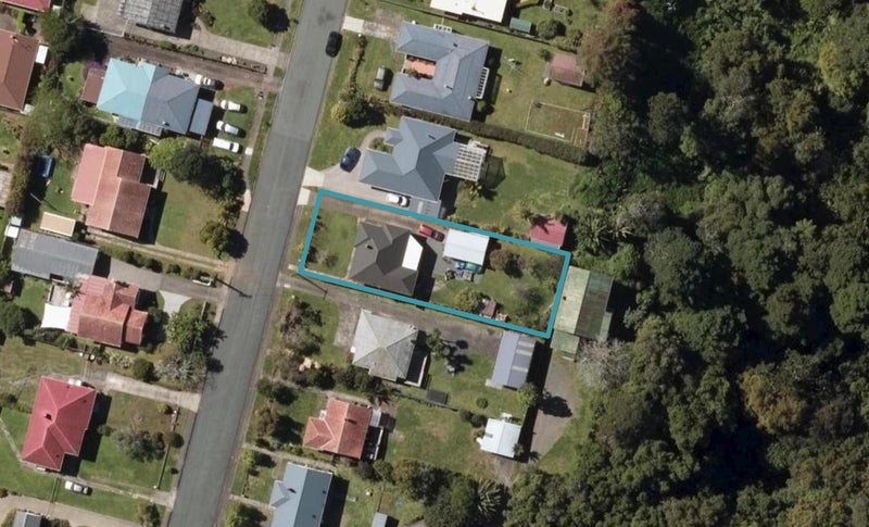35 Lovatt Crescent, Kensington, Whangarei - Carousel 1