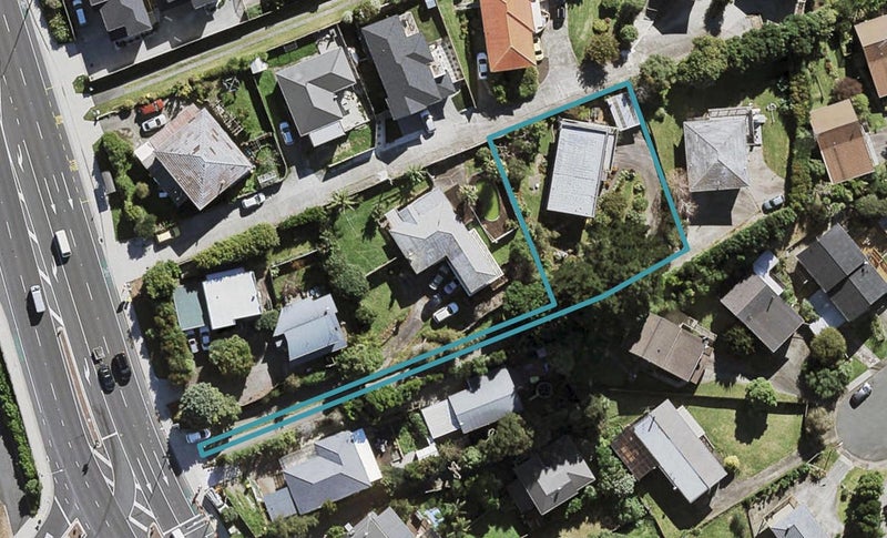 603 Glenfield Road, Totara Vale, Auckland - Carousel 1