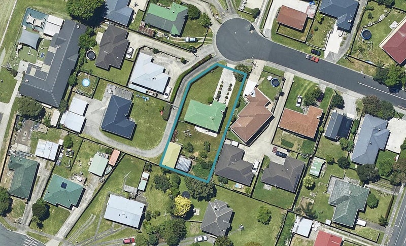 10 Wembury Grove, Parkvale, Tauranga - Carousel 1