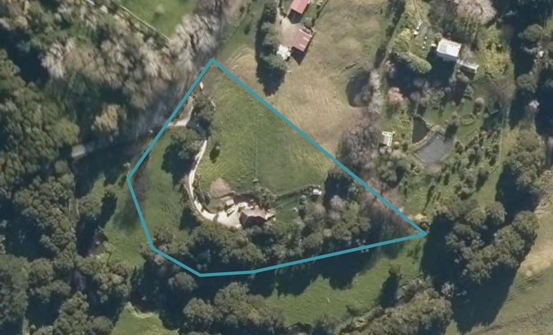 96 Gibbons Road, Kaiwaka - Carousel 1