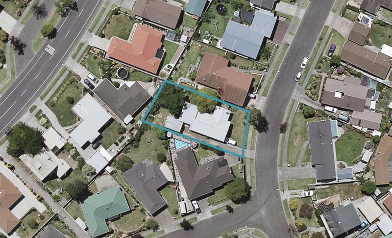10 Wainscott Street, Greenmeadows, Napier - Carousel 1