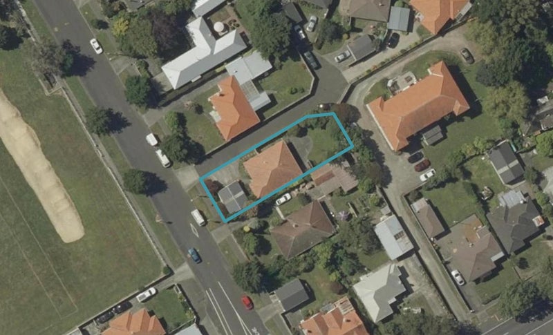 4 Freyberg Street, Roslyn, Palmerston North - Carousel 1
