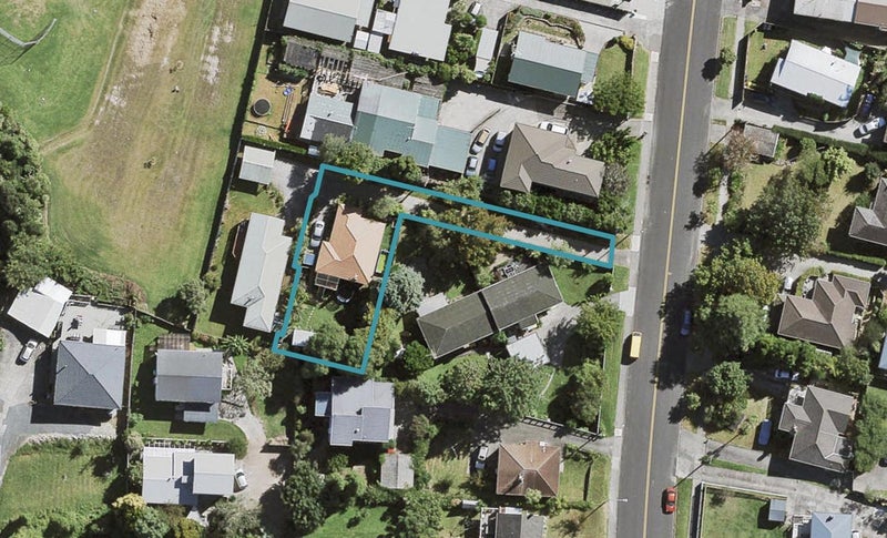 29 Captain Scott Road, Glen Eden, Auckland - Carousel 1