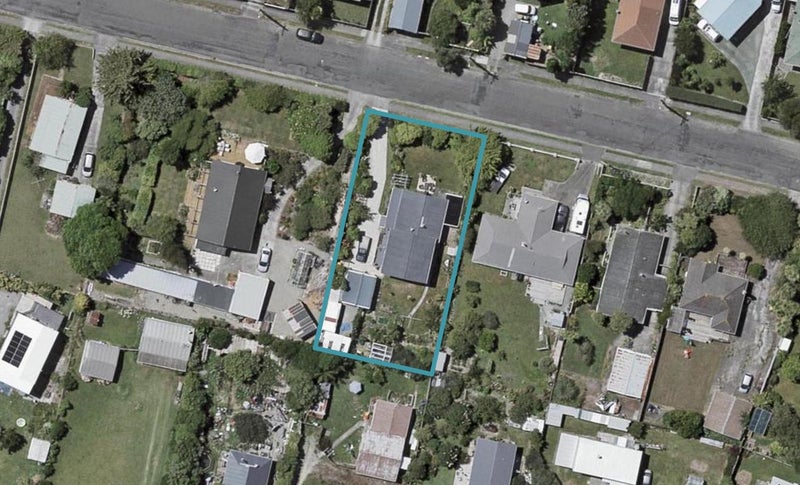 81 Atkinson Avenue, Otaki Beach, Otaki - Carousel 1