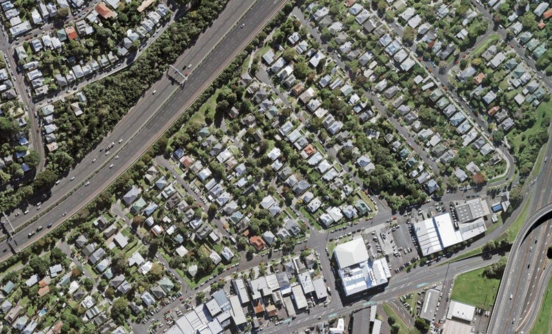 15 Mostyn Street, Kingsland, Auckland - Carousel 1