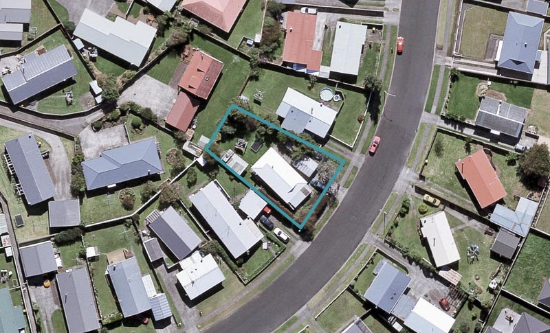21 Glasgow Street, Bell Block, New Plymouth - Carousel 1