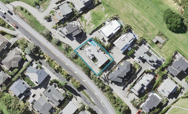 129A Beach Road, Castor Bay, Auckland - Carousel 1