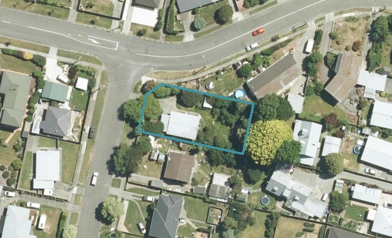 1 Holdaway Street, Riversdale, Blenheim - Carousel 1