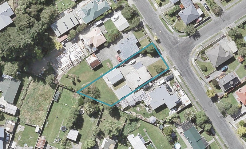 52 Bledisloe Crescent, Wainuiomata, Lower Hutt - Carousel 1